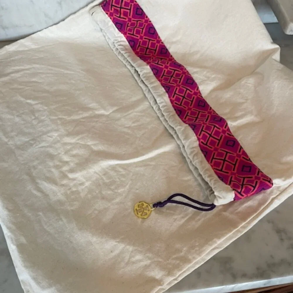 TORY BURCH Monogram Charm Large Drawstring Dust Storage Bag 26 x 15